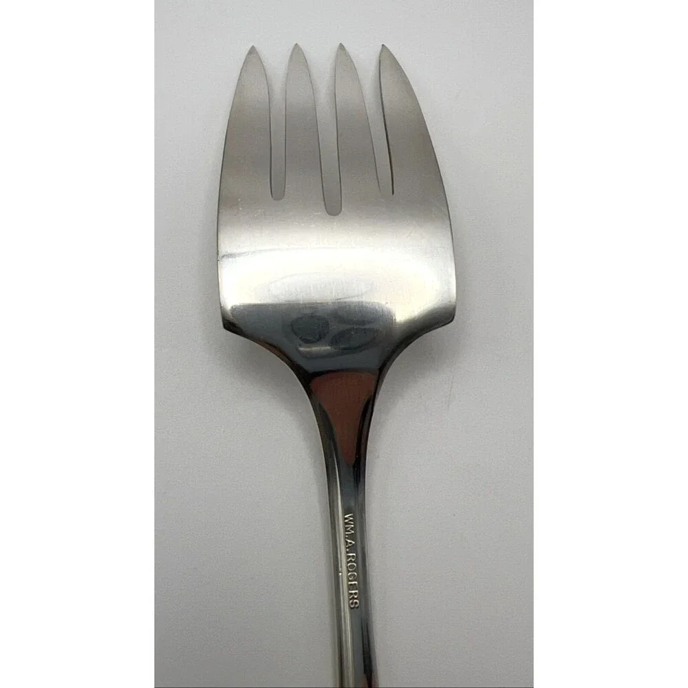 Oneida LTD W.M.A. Rogers Silver Plate Server Fork